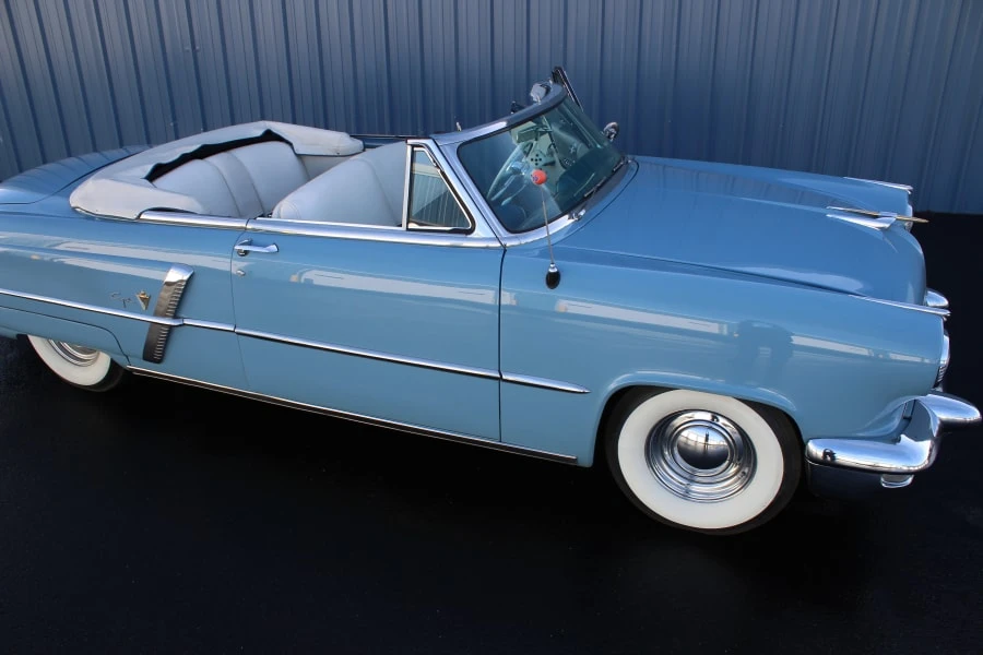 1953 Lincoln Capri - Image 11 of 11