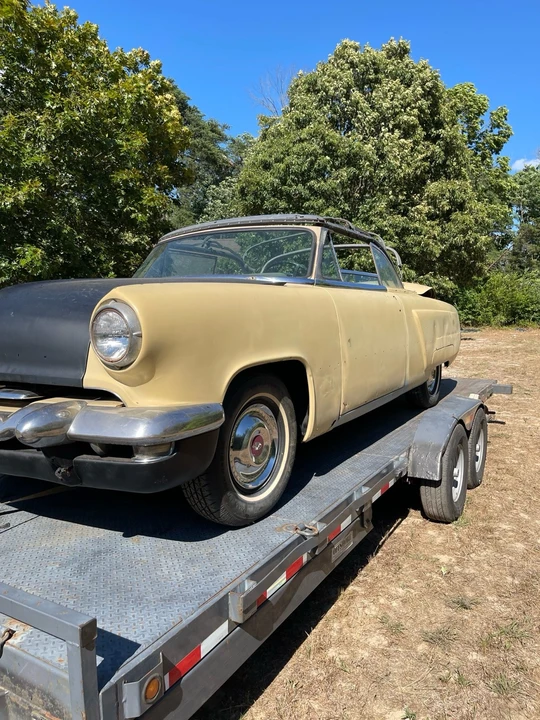 1953 Lincoln Capri - Image 2 of 21