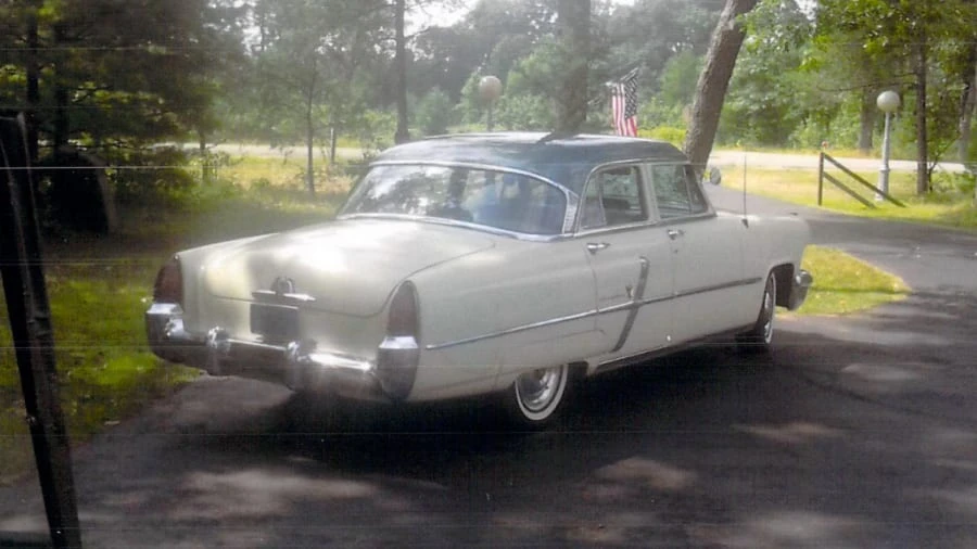 1953 Lincoln Cosmopolitan - Image 2 of 15