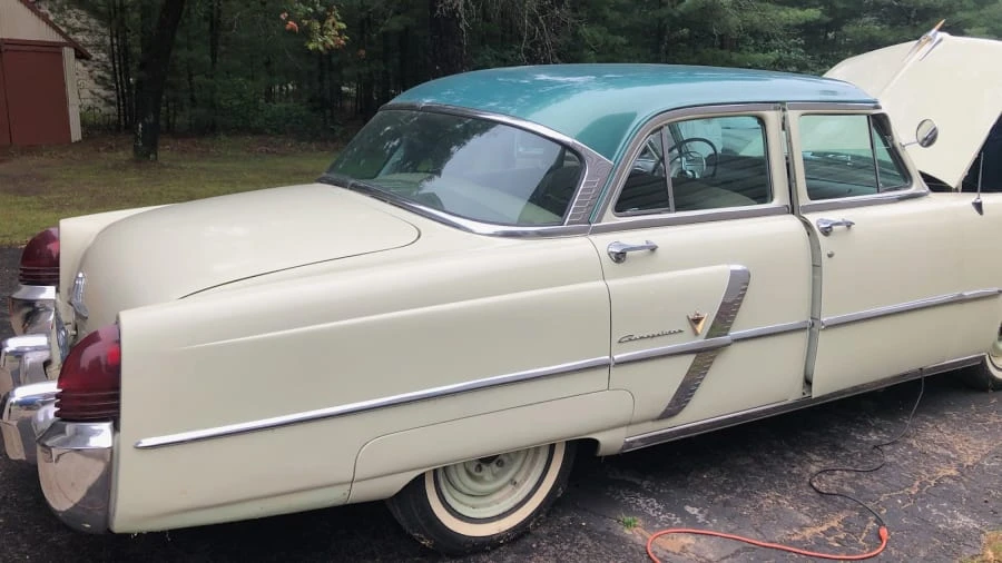 1953 Lincoln Cosmopolitan - Image 7 of 15