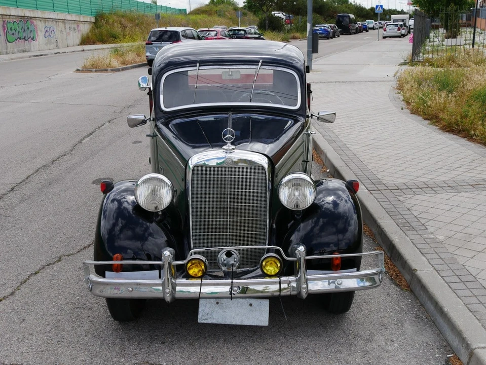 1953 Mercedes-Benz W136 & W191 - Image 4 of 30