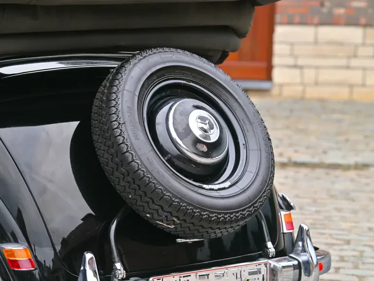 1953 Mercedes-Benz W187 220 - Image 30 of 31
