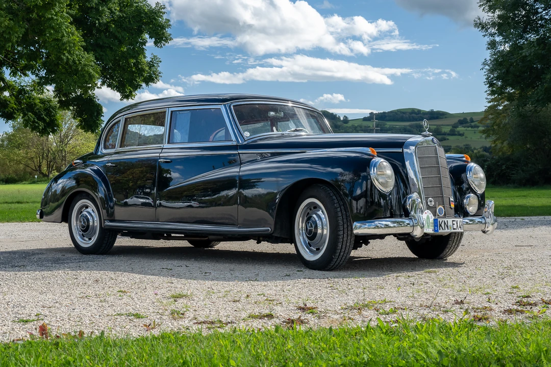 1953 Mercedes-Benz W186 & W189 Adenauer - Image 3 of 31