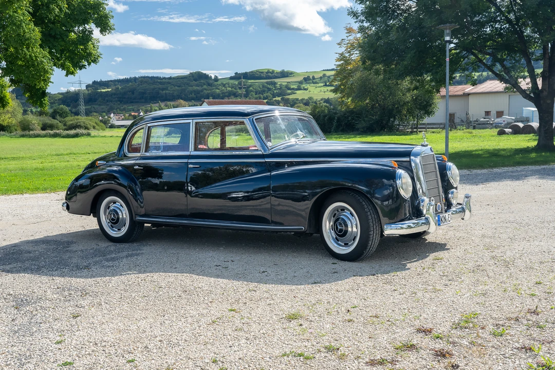 1953 Mercedes-Benz W186 & W189 Adenauer - Image 12 of 31