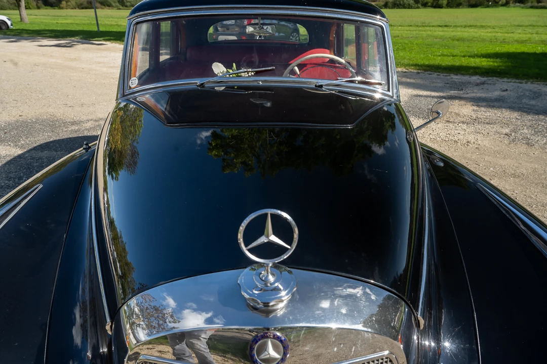 1953 Mercedes-Benz W186 & W189 Adenauer - Image 27 of 31