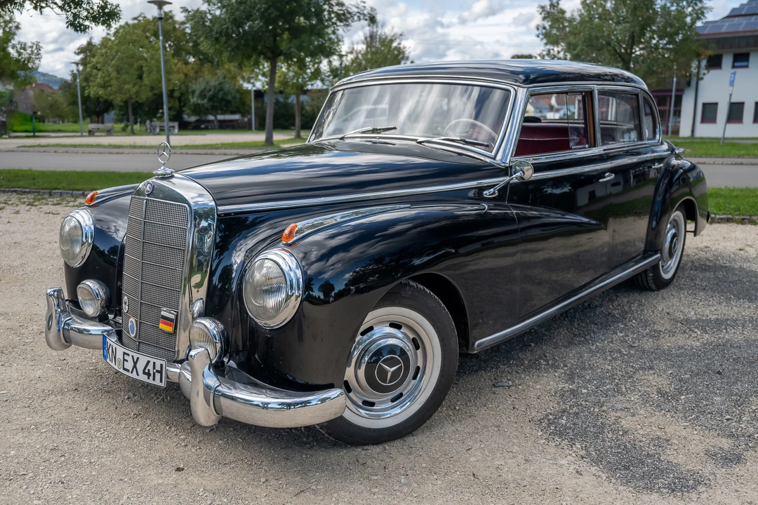 1953 Mercedes-Benz W186 & W189 Adenauer - Image 14 of 31