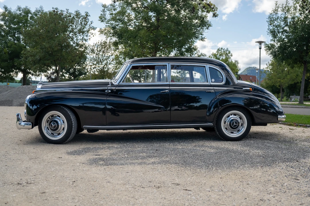 1953 Mercedes-Benz W186 & W189 Adenauer - Image 8 of 31