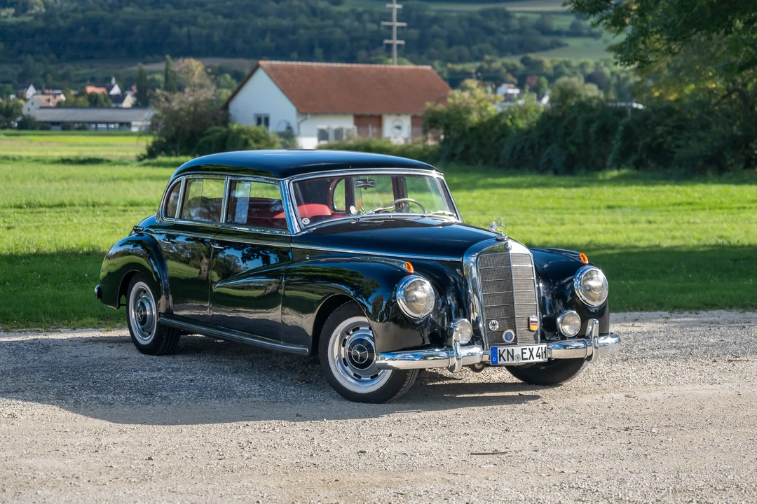 1953 Mercedes-Benz W186 & W189 Adenauer - Image 10 of 31