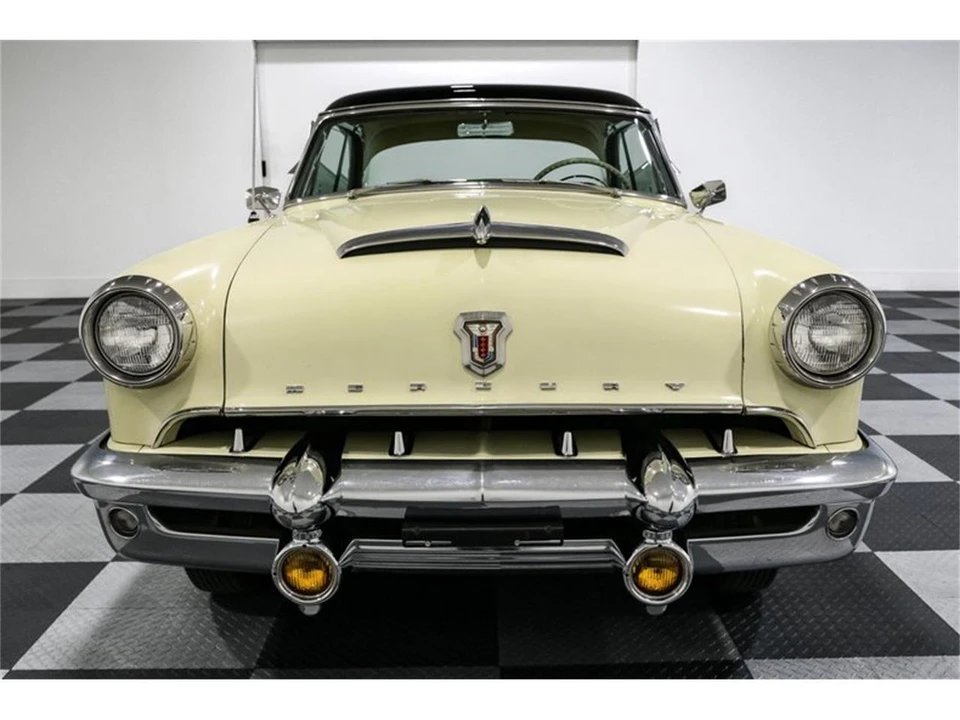 1953 Mercury Monterey - Image 2 of 31