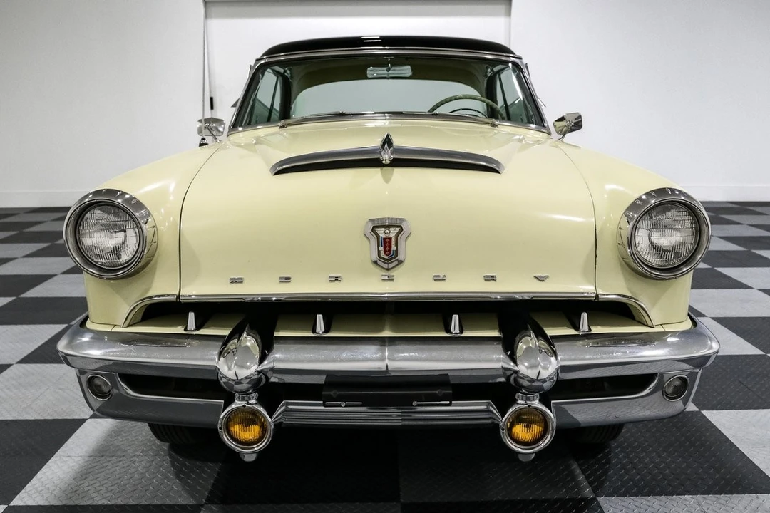 1953 Mercury Monterey - Image 2 of 31