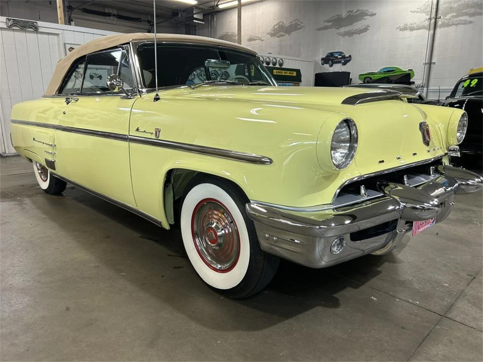 1953 Mercury Monterey - Image 3 of 31