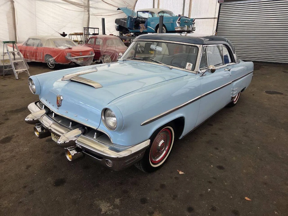 1953 Mercury Monterey - Image 3 of 31