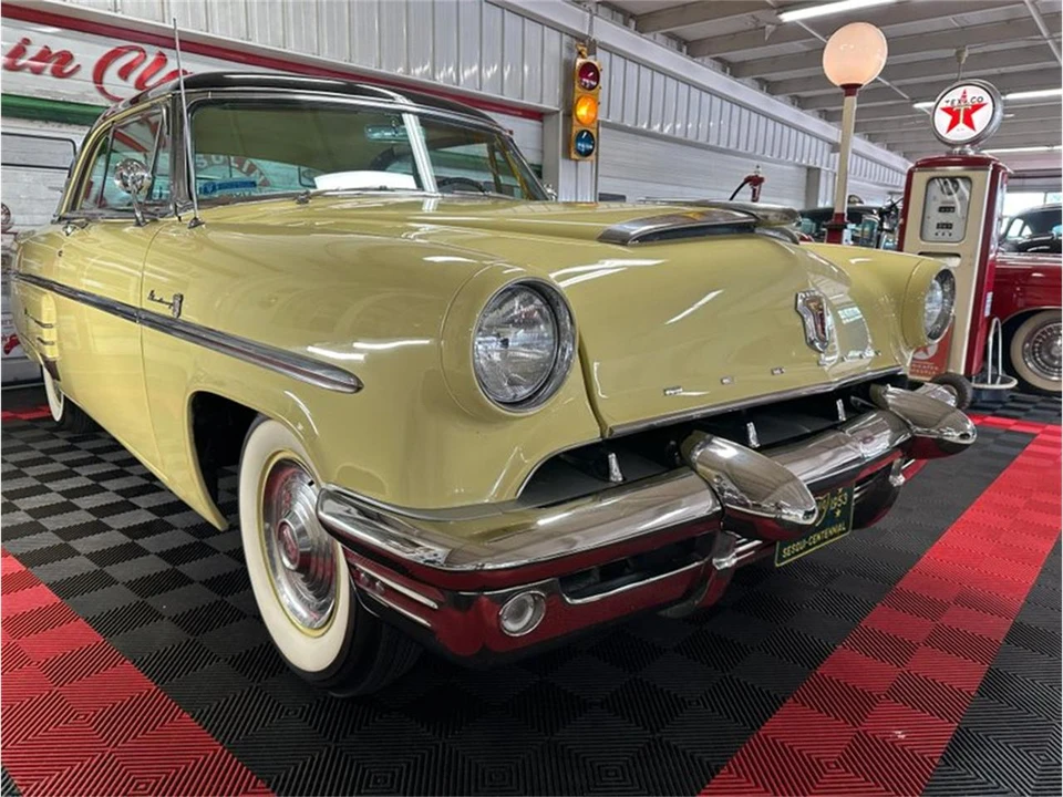 1953 Mercury Monterey - Image 3 of 31