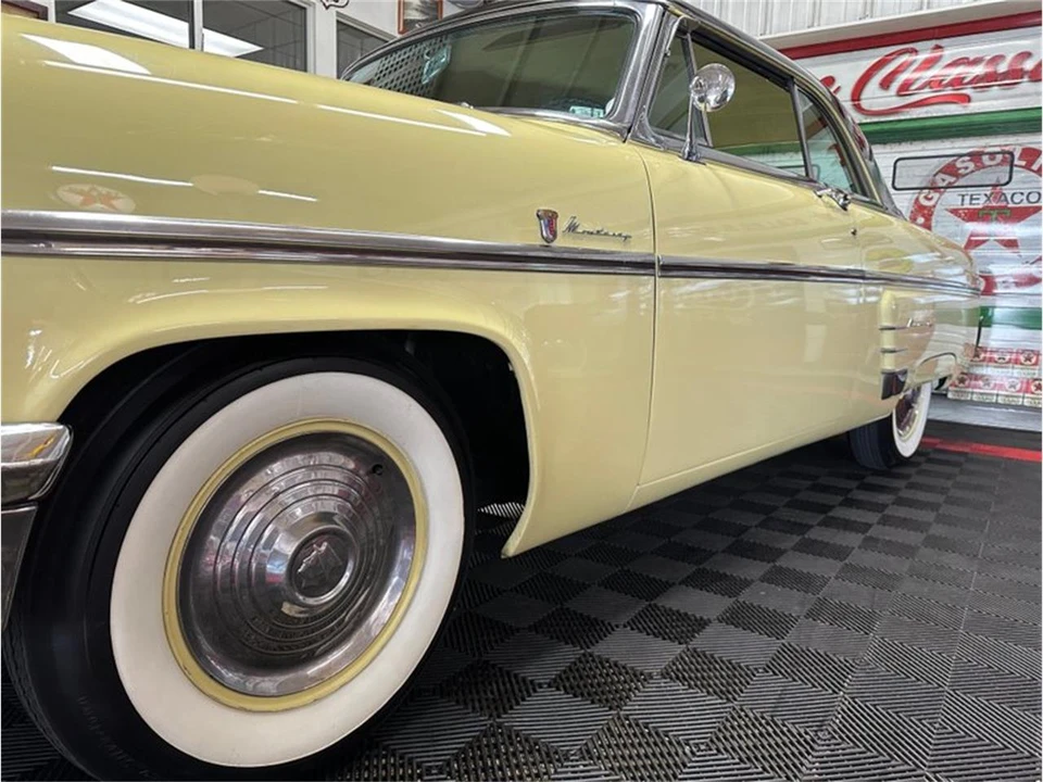 1953 Mercury Monterey - Image 9 of 31