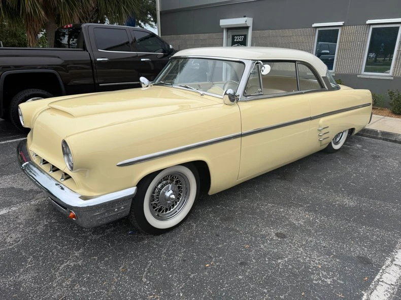1953 Mercury Monterey - Image 3 of 31