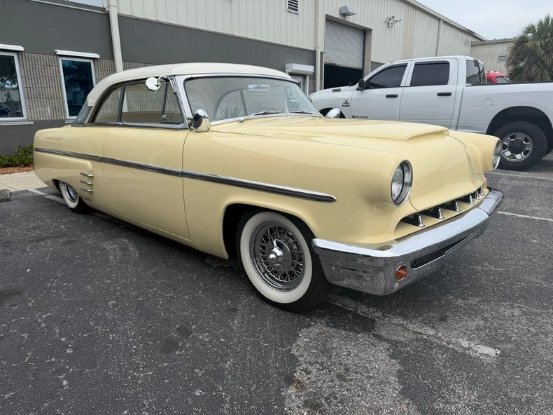 1953 Mercury Monterey - Image 4 of 31
