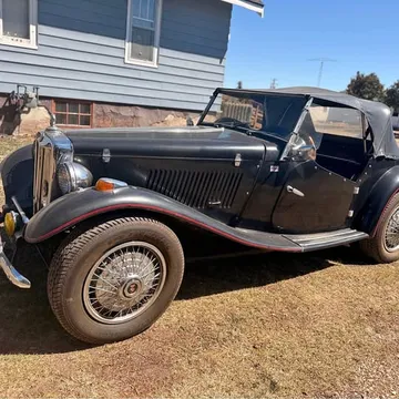1953 MG TD Replica