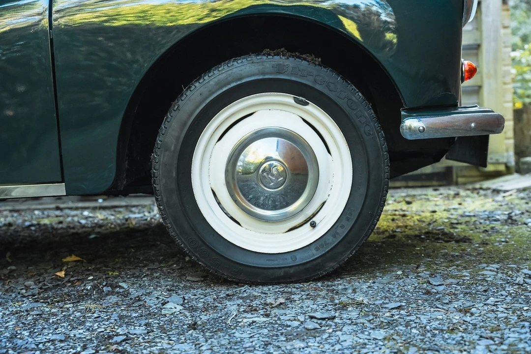 1953 Morris Minor - Image 14 of 30