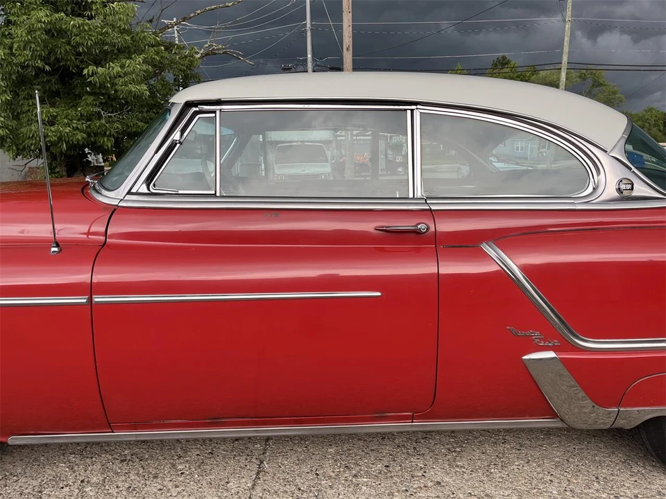 1953 Oldsmobile 98 - Image 23 of 31