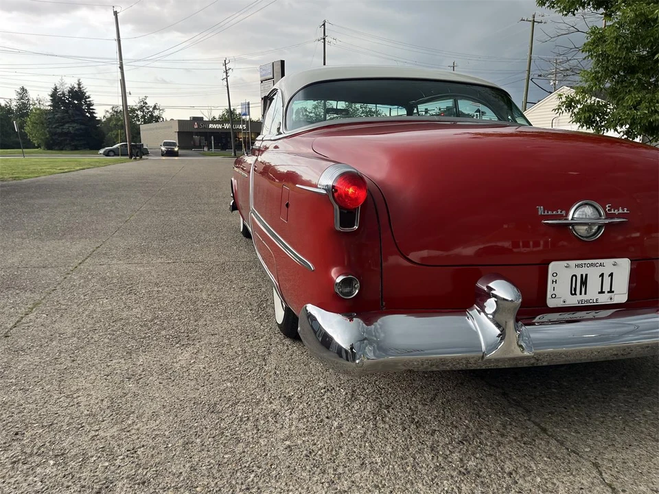 1953 Oldsmobile 98 - Image 24 of 31
