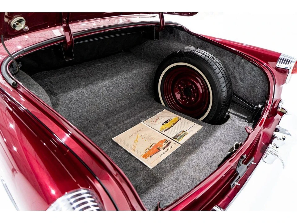 1953 Oldsmobile 98 - Image 27 of 31