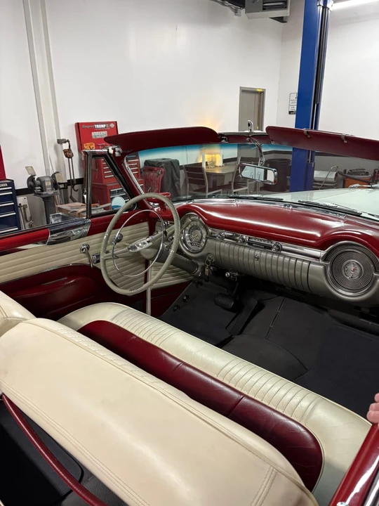 1953 Oldsmobile 98 - Image 7 of 17