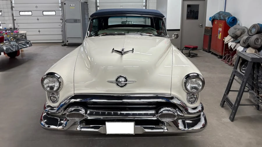 1953 Oldsmobile 98 - Image 2 of 17