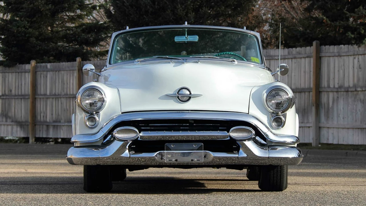 1953 Oldsmobile 98 - Image 14 of 31