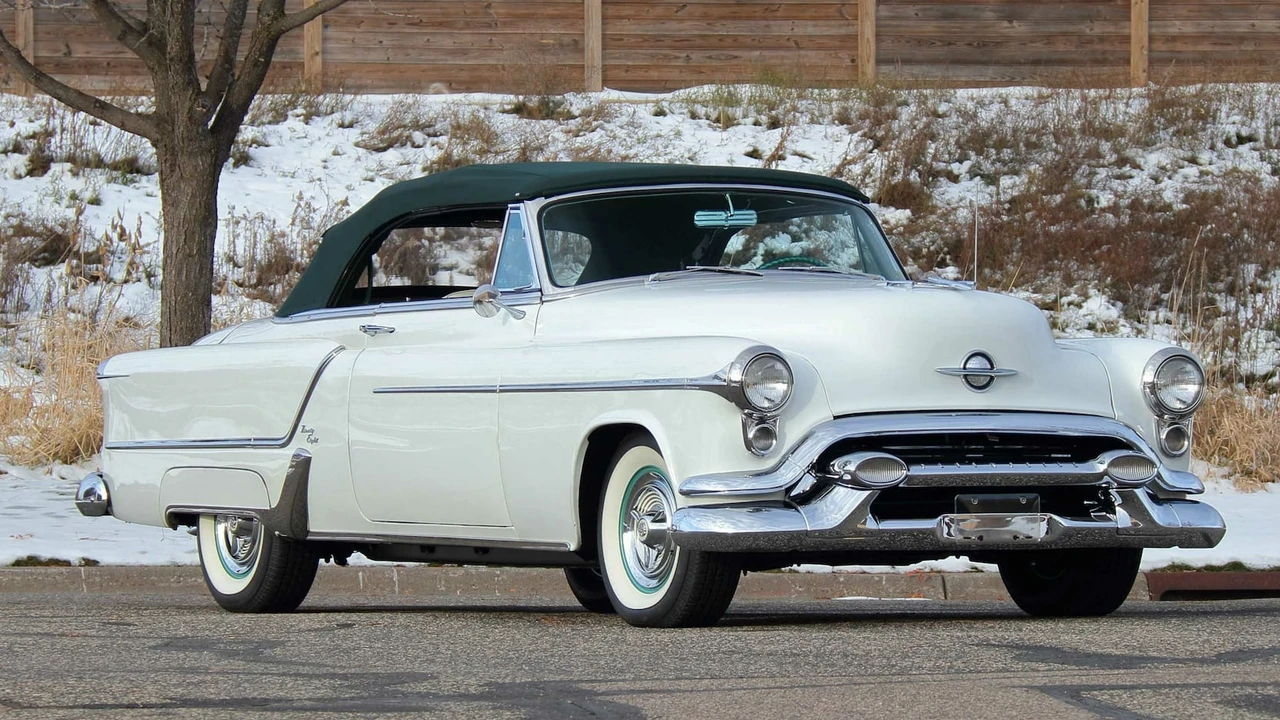 1953 Oldsmobile 98 - Image 17 of 31