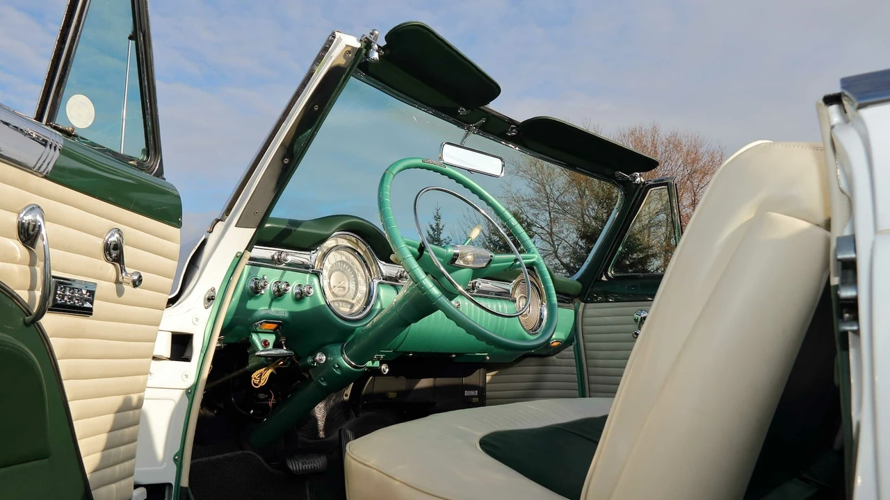 1953 Oldsmobile 98 - Image 18 of 31
