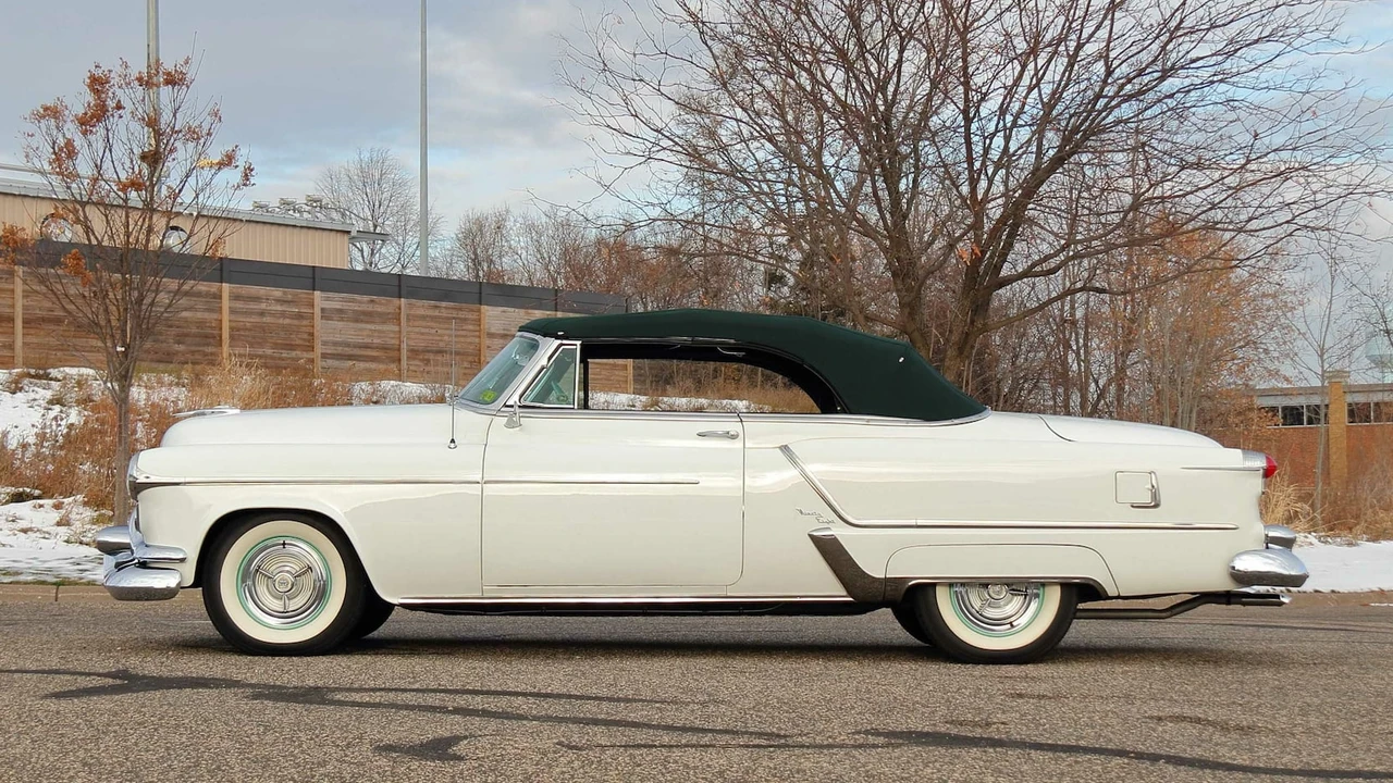 1953 Oldsmobile 98 - Image 2 of 31