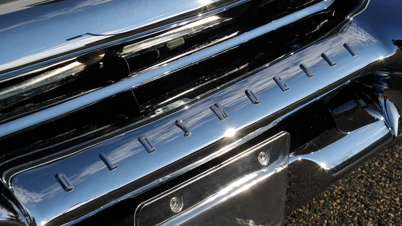 1953 Oldsmobile 98 - Image 9 of 31