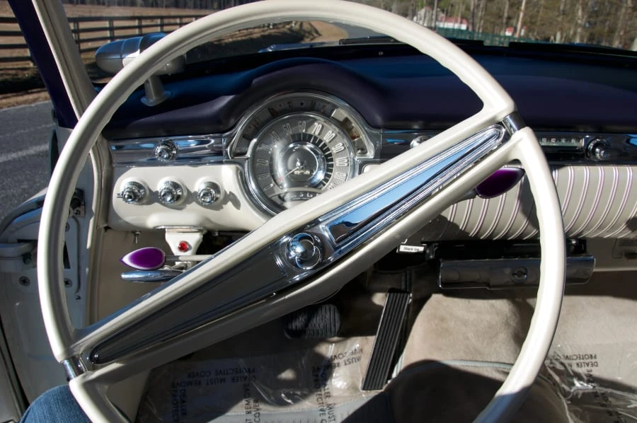 1953 Oldsmobile 98 - Image 5 of 10