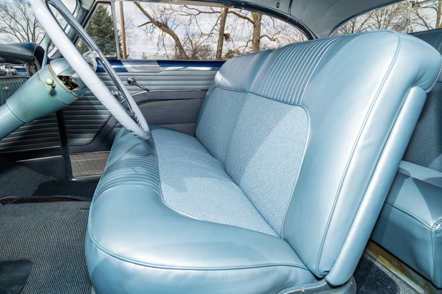 1953 Oldsmobile 98 - Image 25 of 31