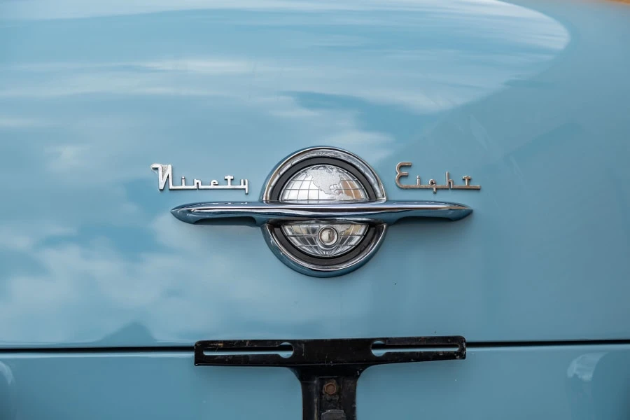 1953 Oldsmobile 98 - Image 15 of 31