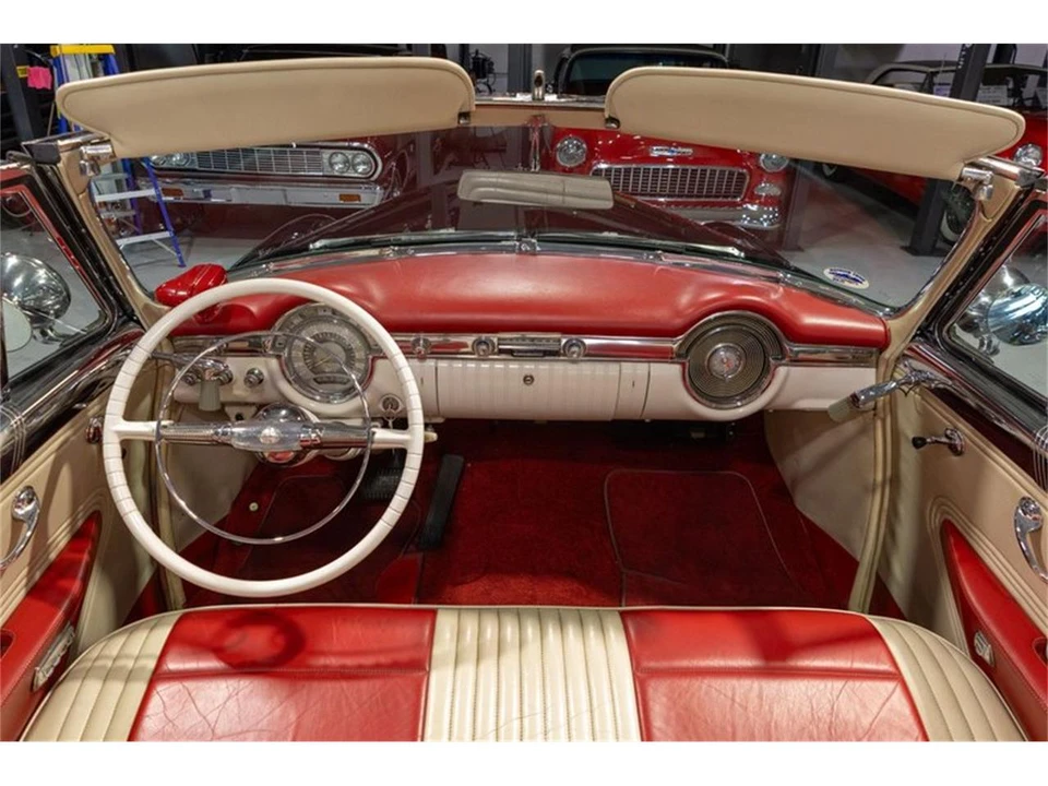1953 Oldsmobile - Image 4 of 31