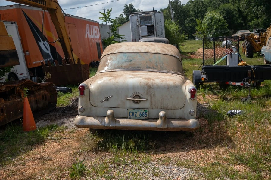 1953 Oldsmobile 88 - Image 4 of 10