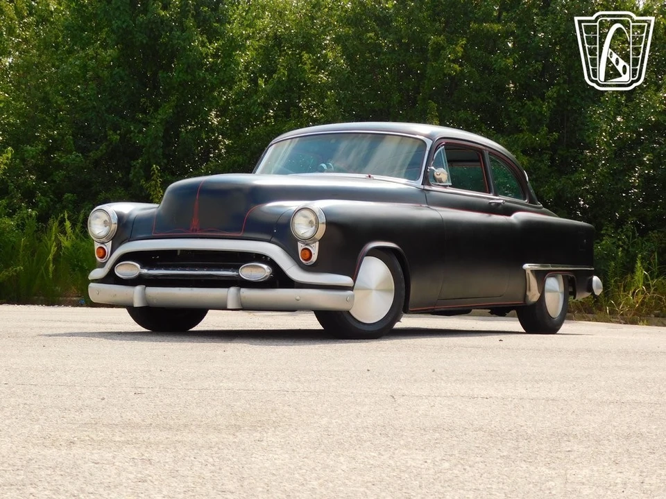 1953 Oldsmobile 88 - Image 4 of 12
