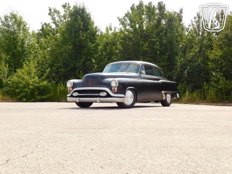 1953 Oldsmobile 88 - Image 3 of 12