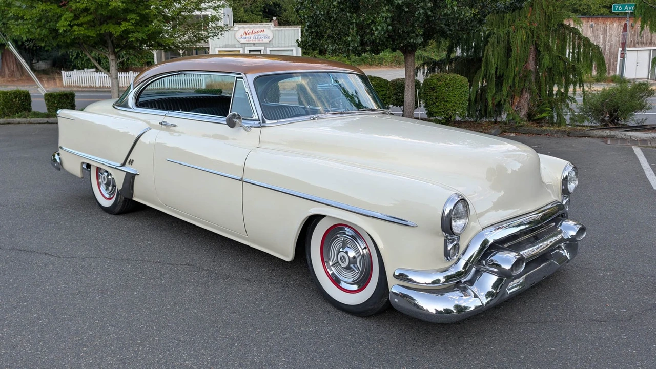 1953 Oldsmobile 88 - Image 5 of 21