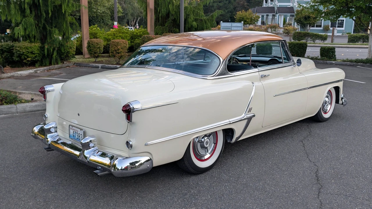 1953 Oldsmobile 88 - Image 4 of 21