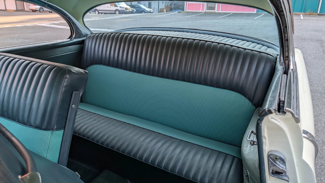1953 Oldsmobile 88 - Image 14 of 21