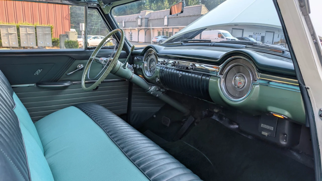 1953 Oldsmobile 88 - Image 16 of 21