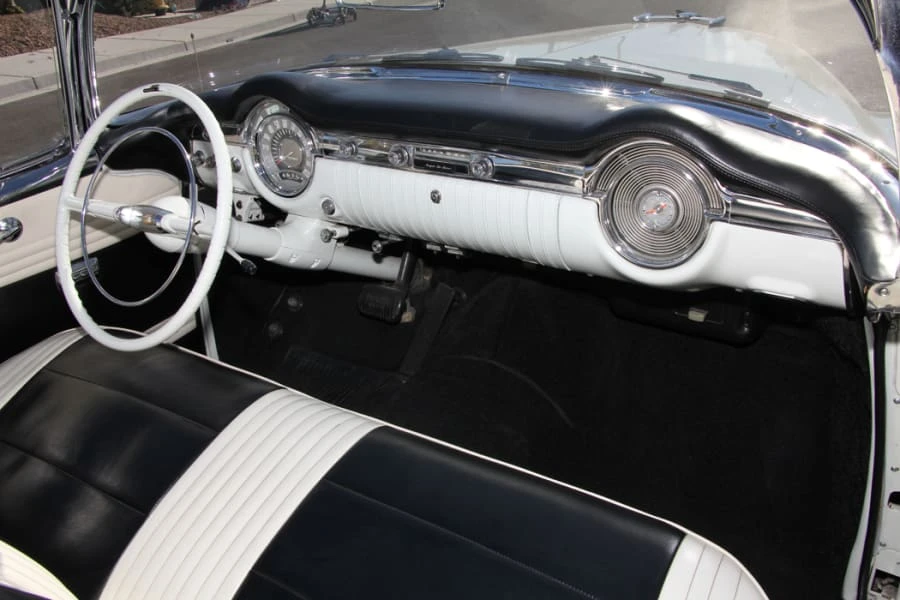 1953 Oldsmobile 98 - Image 5 of 12