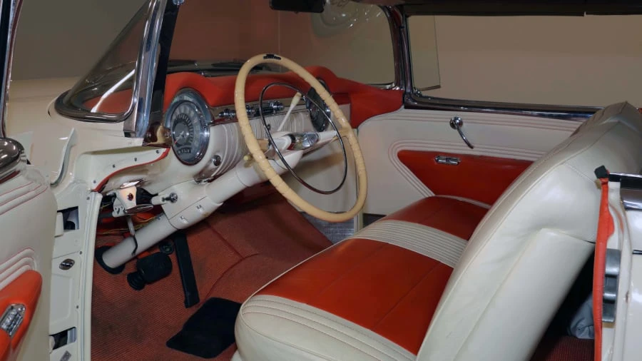 1953 Oldsmobile 98 - Image 4 of 12