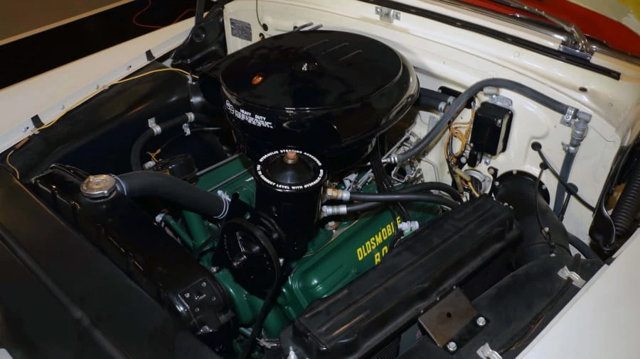 1953 Oldsmobile 98 - Image 6 of 12