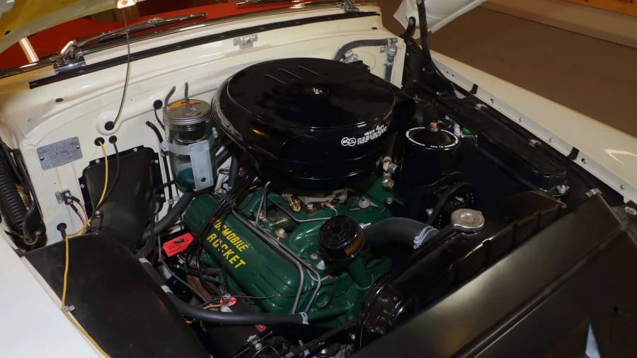 1953 Oldsmobile 98 - Image 7 of 12