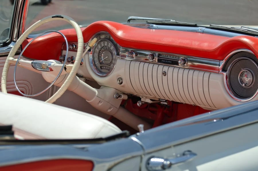 1953 Oldsmobile 98 - Image 9 of 12