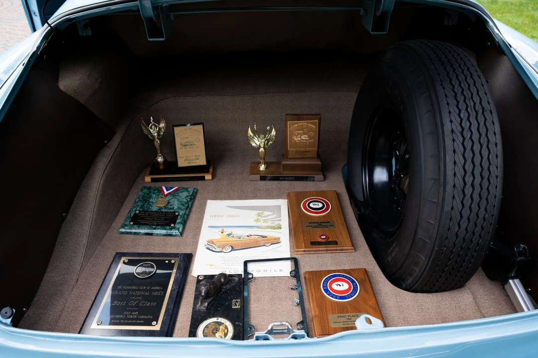 1953 Oldsmobile 98 - Image 6 of 31