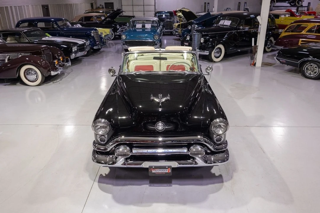 1953 Oldsmobile 98 - Image 8 of 12